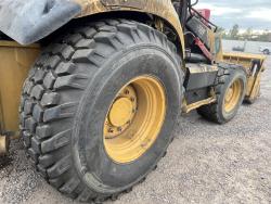 RETROEXCAVADORA CATERPILAR 450F