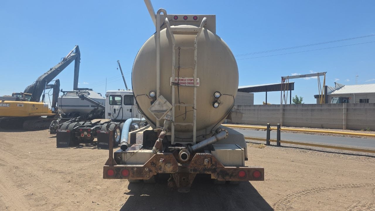 imagenes/INVOICE/2026/18832/CAMION_PIPA_SPC_DOT_407_14.jpg