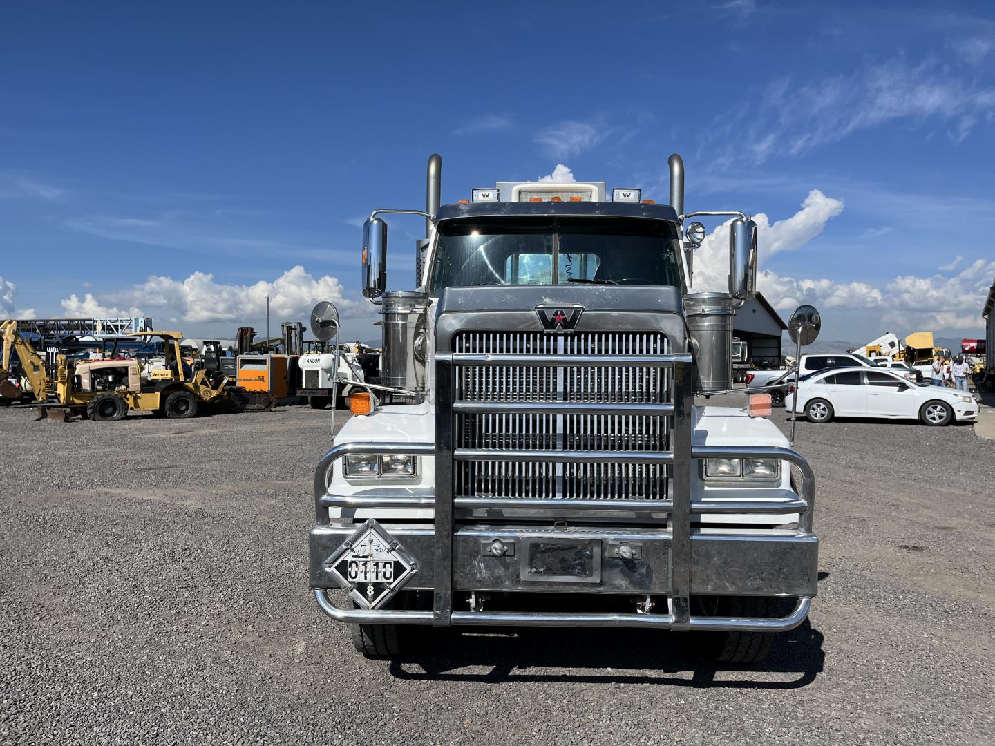 imagenes/INVOICE/2026/18832/CAMION_PIPA_WESTERN_STAR_4900_DOT_407_8.JPG