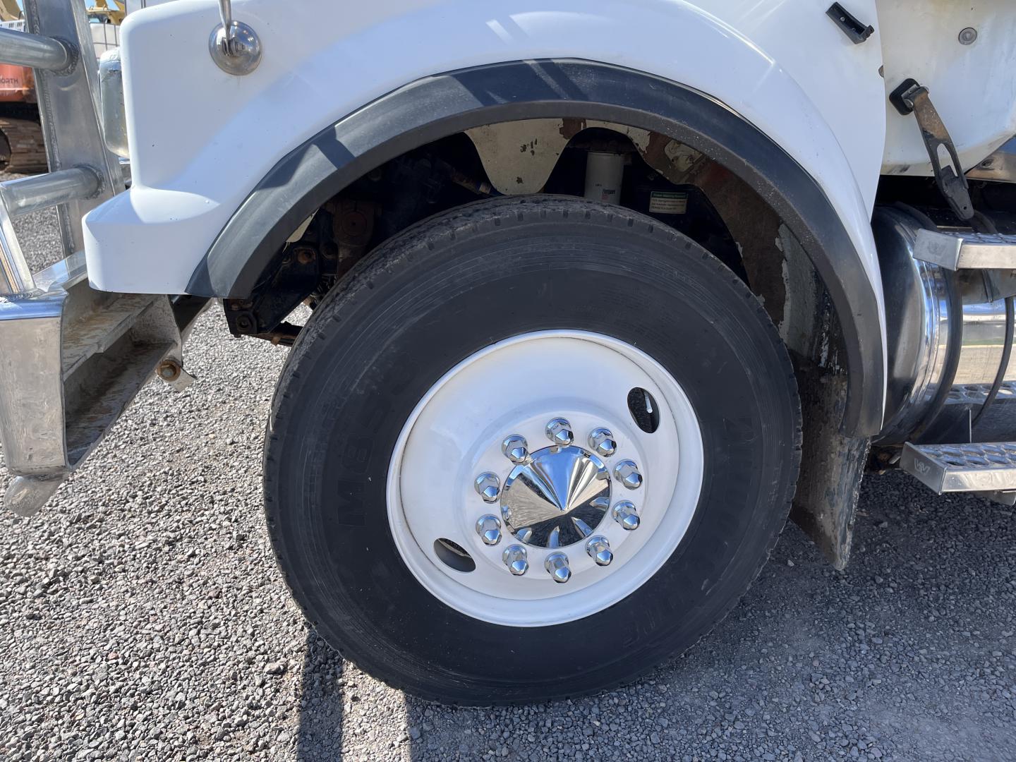 imagenes/INVOICE/2026/18832/CAMION_PIPA_WESTERN_STAR_4900_DOT_407_9.JPG