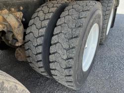 CAMION PIPA WESTERN STAR 4900 (DOT 407)
