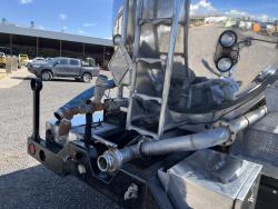 CAMION PIPA WESTERN STAR 4900 (DOT 407)