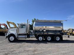 CAMION PIPA WESTERN STAR 4900 (DOT 407)