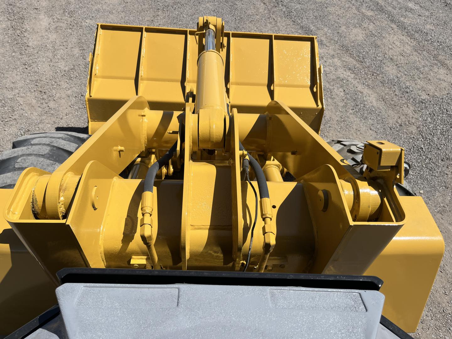 imagenes/INVOICE/2026/18839/CARGADOR_FRONTAL_CATERPILLAR_914G_23.JPG