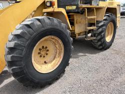 CARGADOR FRONTAL CATERPILLAR 914G