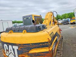 EXCAVADORA CATERPILLAR 318BLN