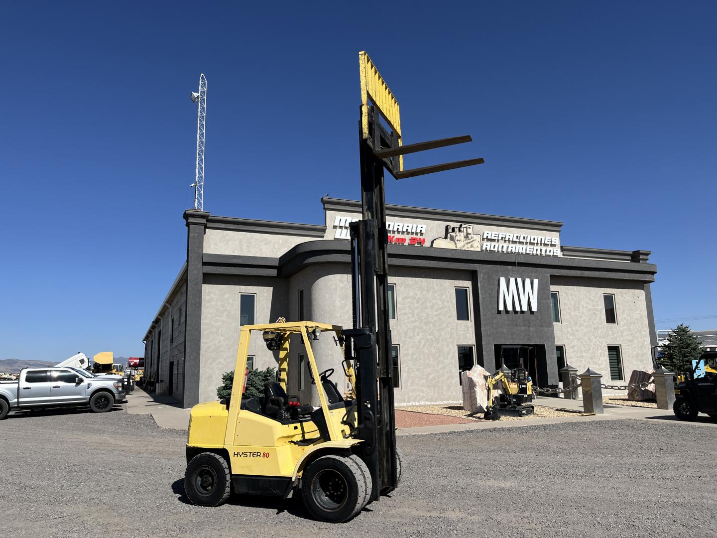 imagenes/INVOICE/2026/18858/MONTACARGA_HYSTER_H80XM_40.JPG