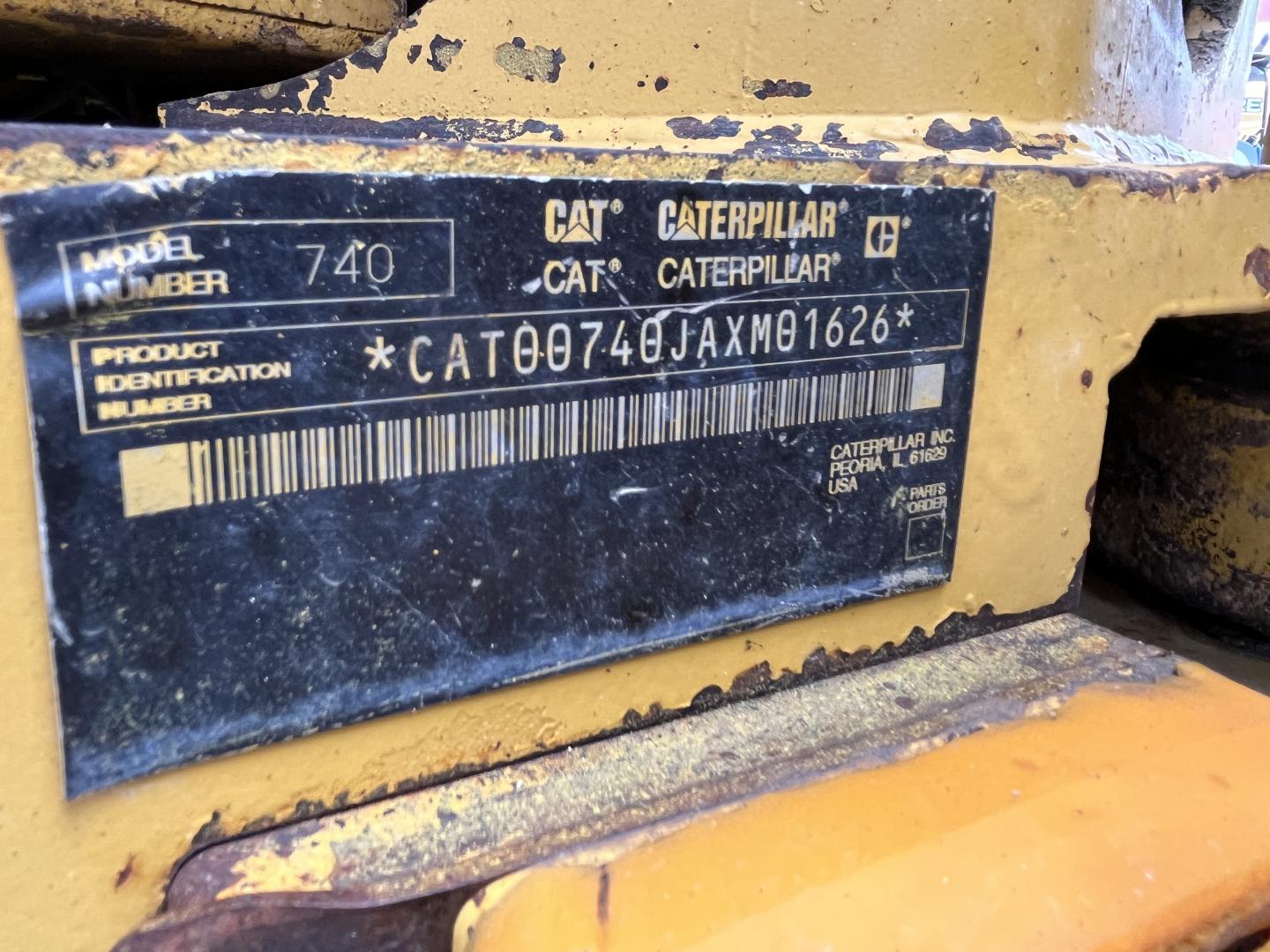 imagenes/INVOICE/2026/18865/Dompe_articulado_Caterpillar_740_44.JPG