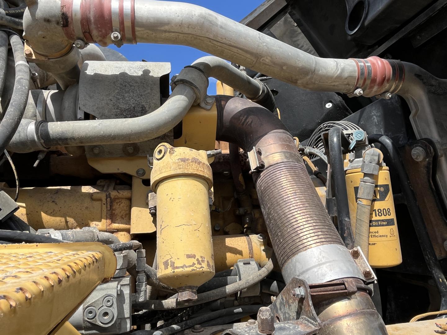 imagenes/INVOICE/2026/18865/Dompe_articulado_Caterpillar_740_56.JPG