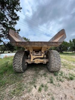 DOMPE ARTICULADO CATERPILLAR 740
