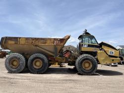 DOMPE ARTICULADO CATERPILLAR 740