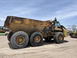 DOMPE ARTICULADO CATERPILLAR 740