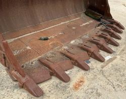 CARGADOR FRONTAL CATERPILLAR 988B