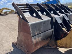CARGADOR FRONTAL CATERPILLAR 988B