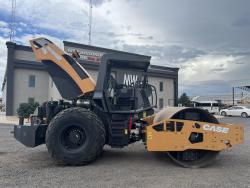 Compactador Case SV212D