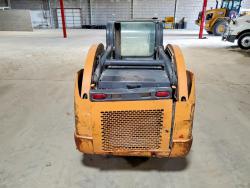 MINICARGADOR CASE SV250