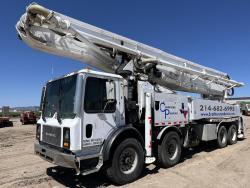  CAMION CON BOMBA DE CONCRETO PUTZMEISTER BSF46X.20H