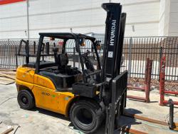 MONTACARGA HYUNDAI 40D-9E