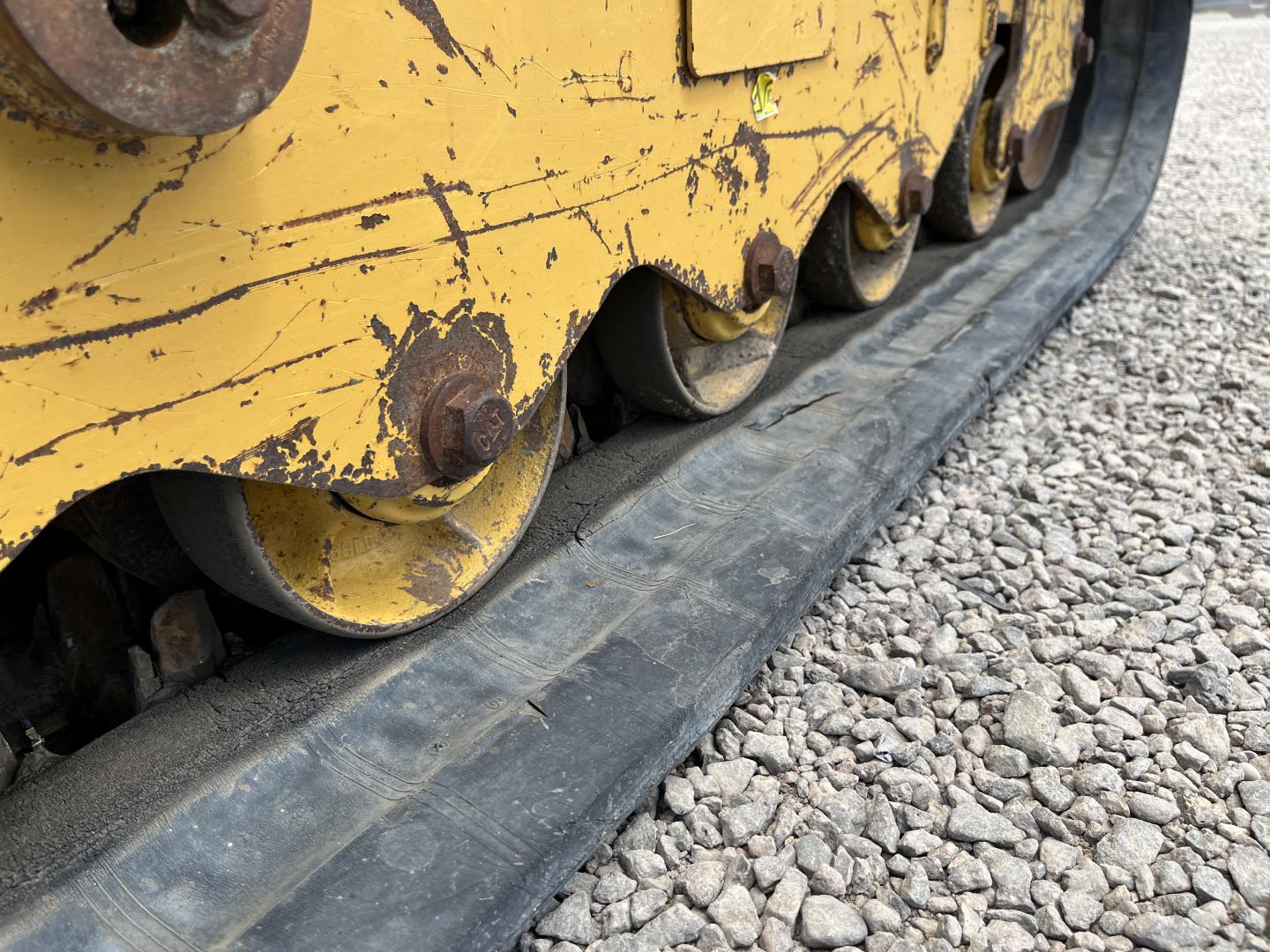 imagenes/INVOICE/2026/18899/CATERPILLAR_279C_23.JPG