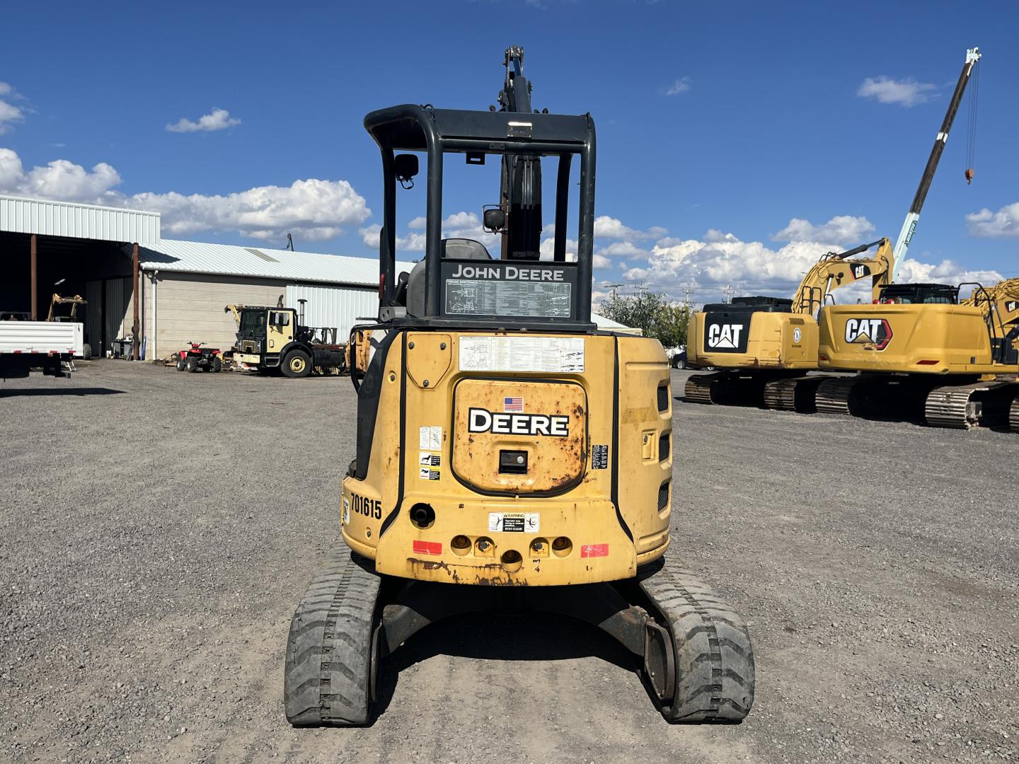 imagenes/INVOICE/2026/18915/miniexcavadora_jd35g_5.JPG