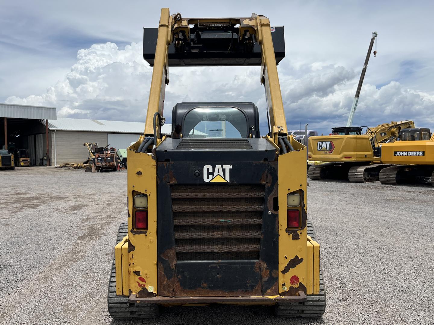 imagenes/INVOICE/2026/18921/MINICARGADOR_CATERPILLAR_279D_37.JPG