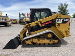 MINICARGADOR CATERPILLAR 279D