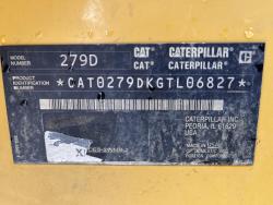 MINICARGADOR CATERPILLAR 279D