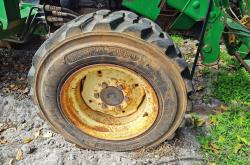 TRACTOR JOHN DEERE 4710
