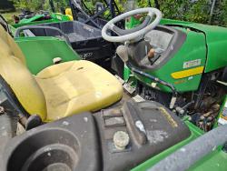 TRACTOR JOHN DEERE 4710