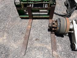 TRACTOR JOHN DEERE 4710