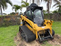 MINICARGADOR CATERPILLAR 297D2XHP