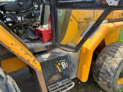 MONTACARGA JCB 940