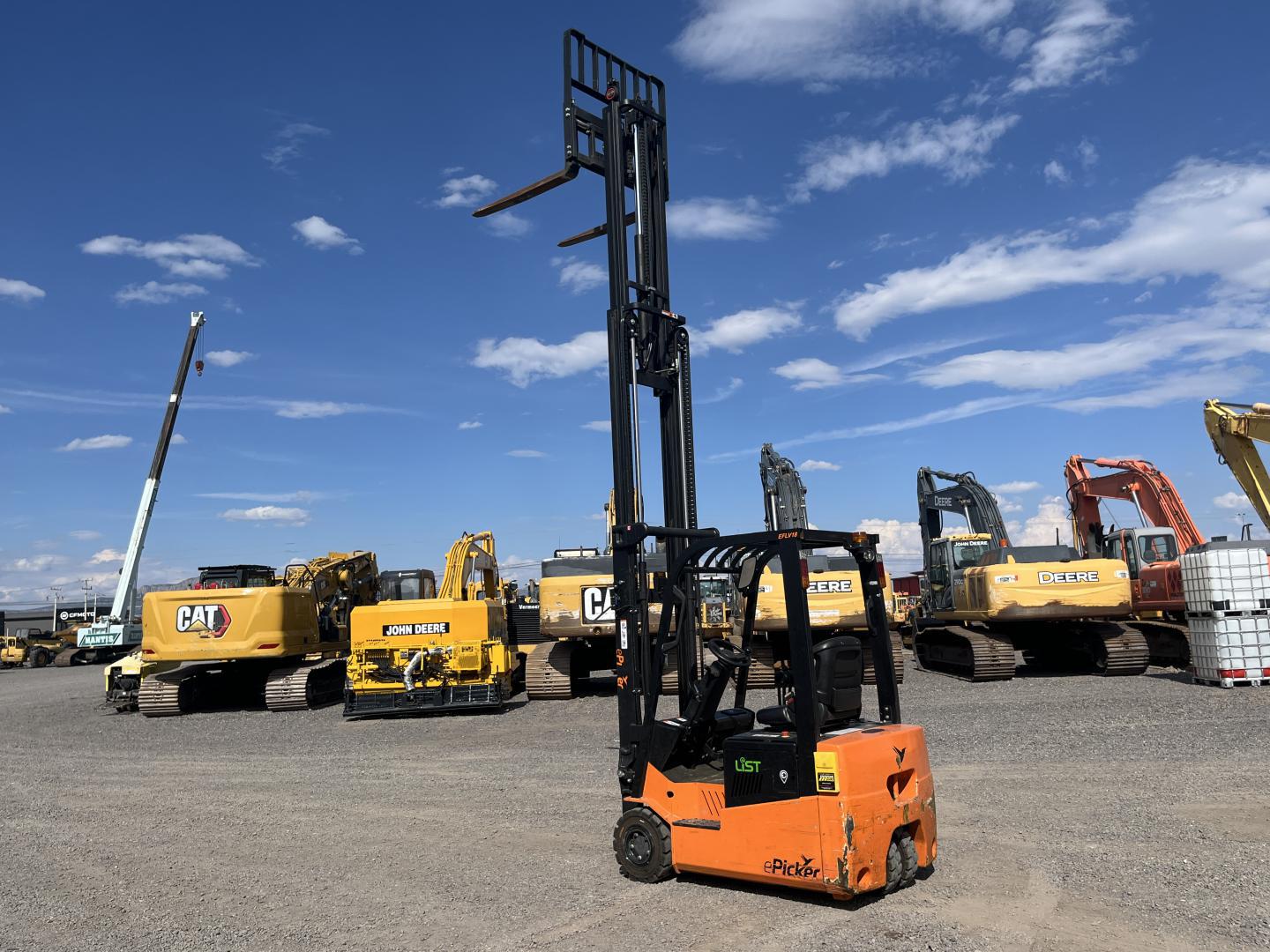 imagenes/INVOICE/2026/18947/MONTACARGA_EP_EQUIPMENT_EFLV18-189_SS_5.JPG