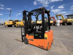 MONTACARGA EP EQUIPMENT EFLV18-189 SS