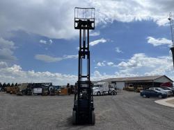 MONTACARGA YALE GLP050RG