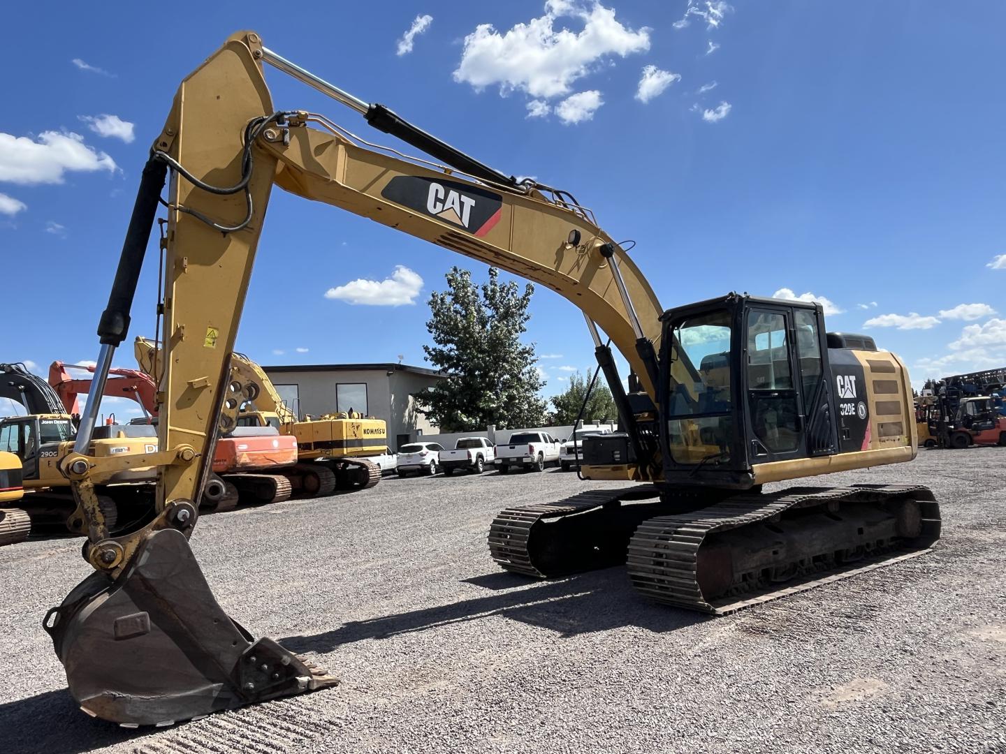 imagenes/INVOICE/2026/18954/Excavadora_Caterpillar_320EL_30.JPG