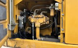 EXCAVADORA CATERPILLAR 320EL