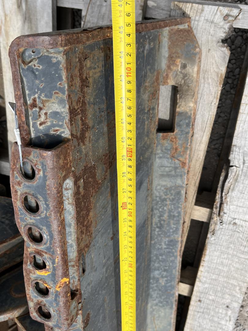 imagenes/INVOICE/2026/18961/MARTILLO_HIDRAULICO_BOBCAT_HB980_10.JPG