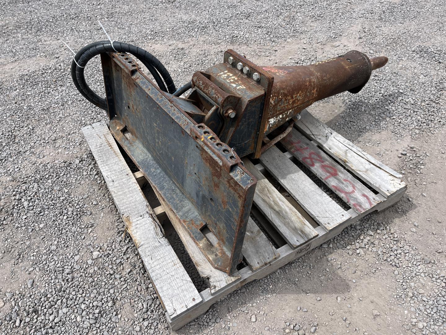 imagenes/INVOICE/2026/18961/MARTILLO_HIDRAULICO_BOBCAT_HB980_4.JPG