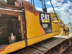 EXCAVADORA CATERPILLAR 326FL