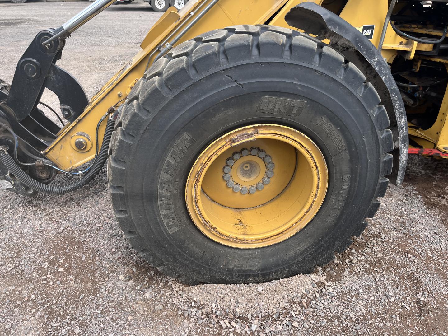 imagenes/INVOICE/2026/18987/CATERPILLAR_930H_9.JPG