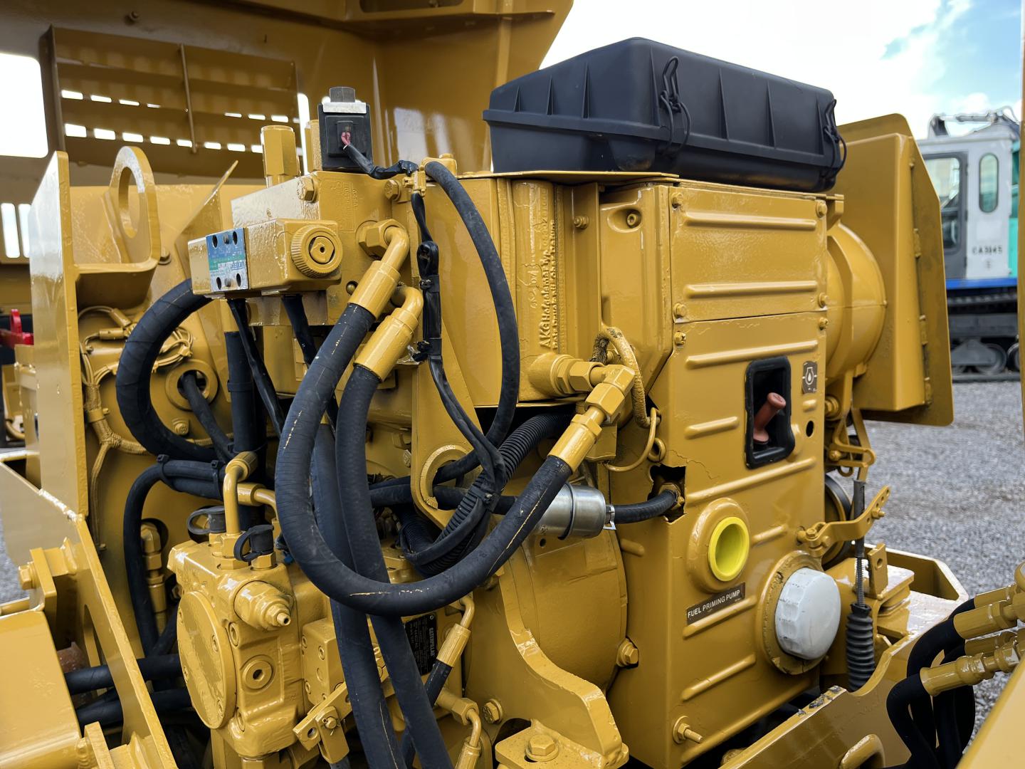 imagenes/INVOICE/2026/18992/Compactador_Caterpillar_CB-224C_25.JPG
