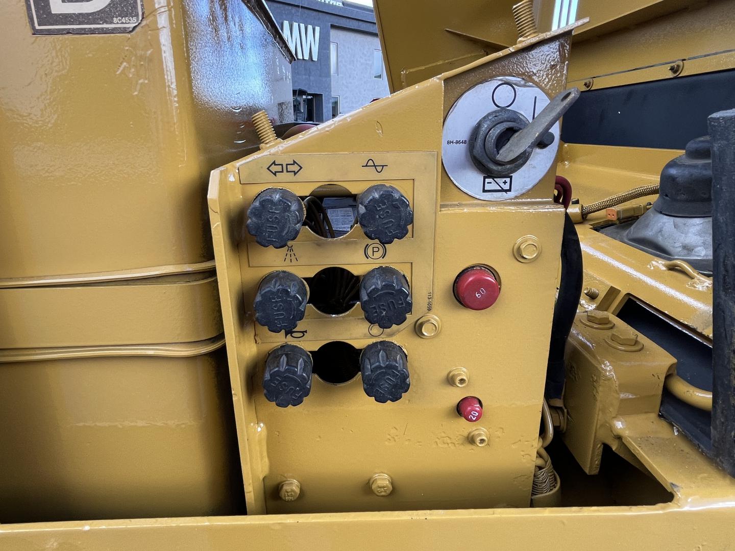 imagenes/INVOICE/2026/18992/Compactador_Caterpillar_CB-224C_29.JPG