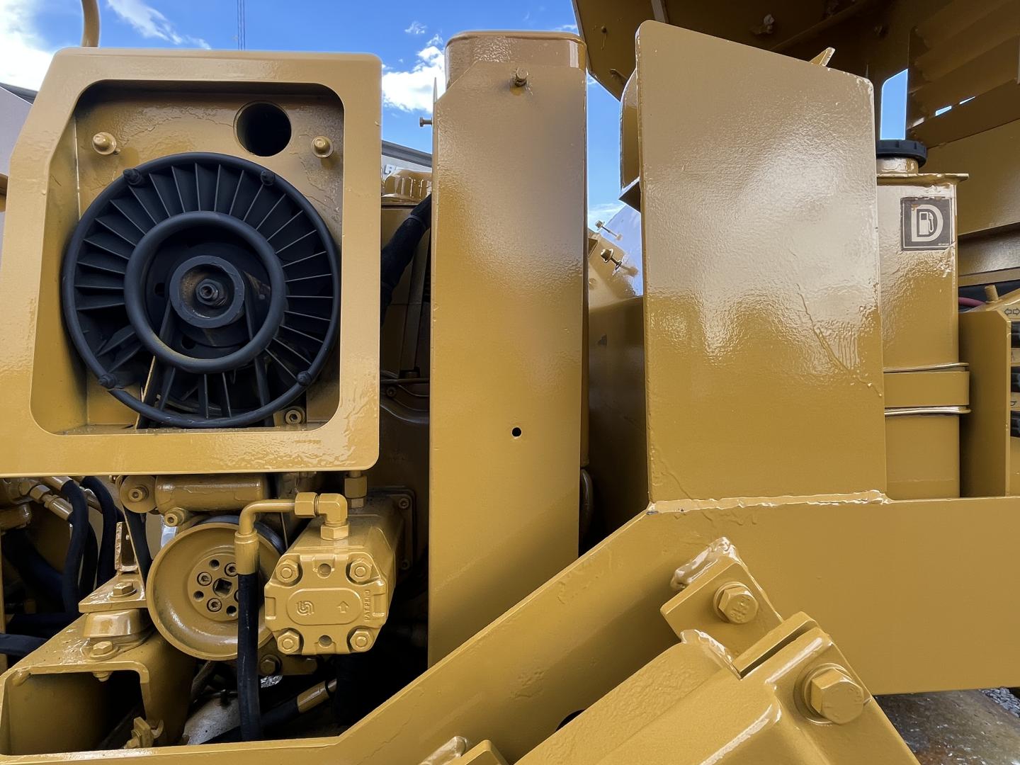 imagenes/INVOICE/2026/18992/Compactador_Caterpillar_CB-224C_31.JPG