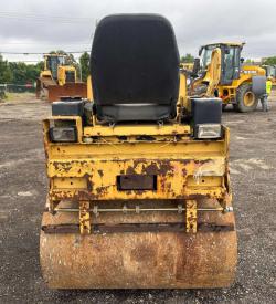 COMPACTADOR CATERPILLAR CB-224C