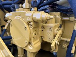 Compactador Caterpillar CB-224C