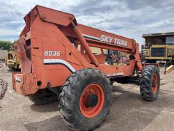 TELEHANDLER SKY TRAK 6036