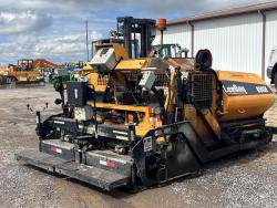 PAVIMENTADORA LEEBOY 8515E