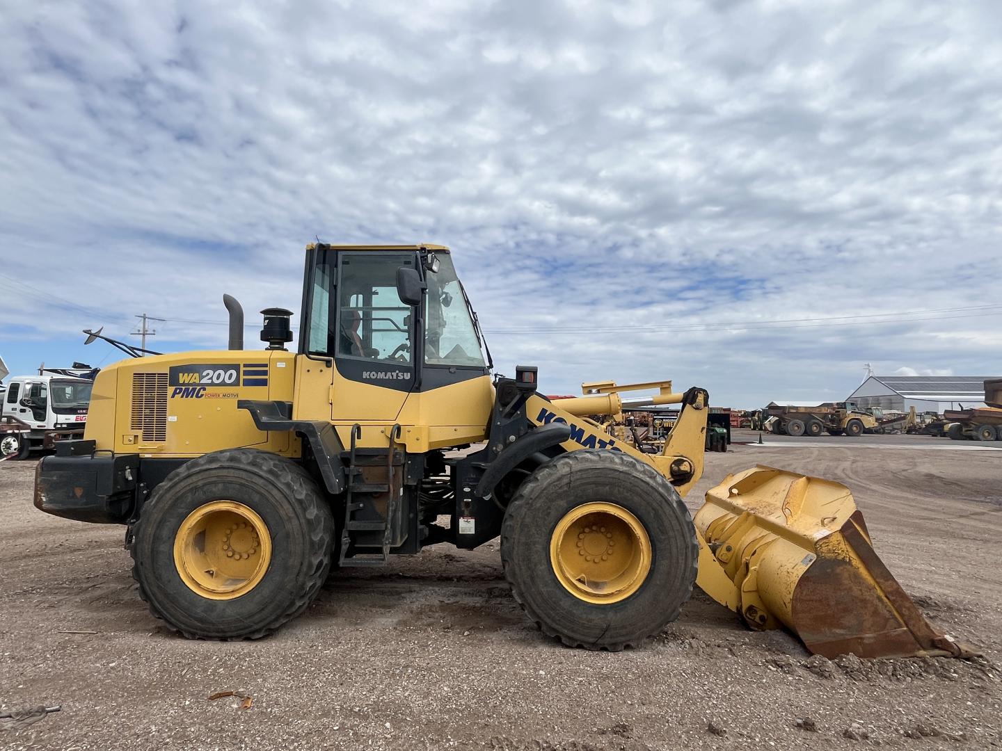 imagenes/INVOICE/2026/19021/Cargador_frontal_Komatsu_WA200-7_10.JPG