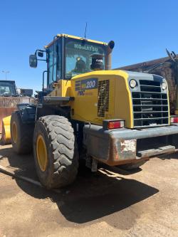 CARGADOR FRONTAL KOMATSU WA200-7